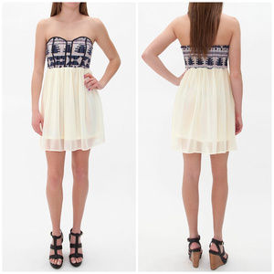 Daytrip Embroidered Tube Top Dress Boho S